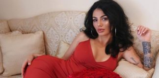 Morena nuk pyet për temperaturat e ulta, del me të brendshme në mes të borës