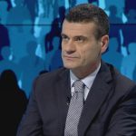 Vesi i bukur i Fatos Nanos