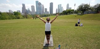 A mund të shëtisim në park?