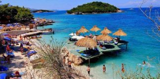 “Po jep shenja jete”, VOA: Sezoni turistik nis ngadalë në bregdetin jugor të Shqipërisë