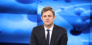 Zv/ministri: “Pastrimi” nga ndërtimet pa leje në çdo cep, kush përjashtohet, disa pronarë i shembën vetë