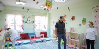 Çerdhet dhe kopshtet hapen të hënën, Veliaj inspekton masat mbrojtëse