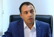 Denar Biba ankohet: S’kemi tualete në zyrë, nuk mban më. 35 zonja shkojnë në një tualet