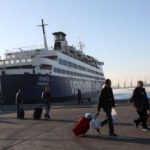 Kaosi në aeroportin e Brindisit, 220 pasagjerë gjejnë zgjidhje për tu nisur drejt Shqipërisë, pjesa tjetër kthehen pas