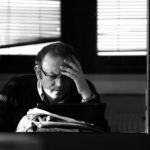 Enver Robelli: Gjumi rrezikshëm i gjatë i politikës kosovare