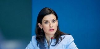 Miratohet “Traktati i ekstradimeve Shqipëri-SHBA”/ Gjonaj: Garantohet bashkëpunimi sa më i efektshëm për luftën kundër krimit