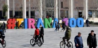 Nga sot hyjnë në fuqi masat e reja anticovid/ S’ka më maska në ambientet e jashtme, ora policore hyn në fuqi në 23:00