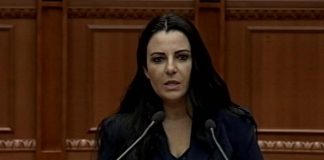 Balluku inspekton kantierin për ndërtimin e urës së re të Tapizës: Po ndërhyjmë në të gjitha pikat e zeza