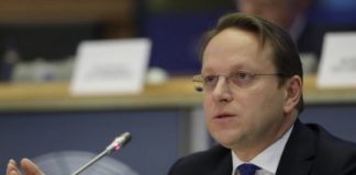 Varhelyi : Do të lidhim të gjitha kryeqytetet e Ballkanit me rrugë dhe hekurudha midis tyre dhe me BE-në