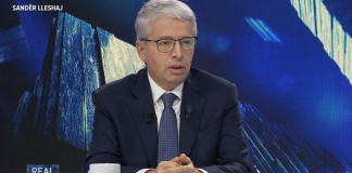 INSISTIMI PËR TË DËSHTUAR