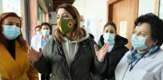 Mbi 55 mijë teste të shpejta, Manastirliu në pikën e “Qytetit Studentit”: Vaksina nëpërmjet COVAX, në Shkurt