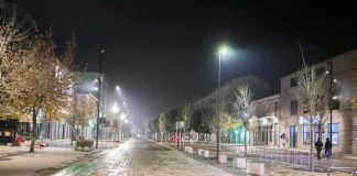 Rama publikon foto si është transformuar Bulevardi “Zogu I”: Kënaqësi të kalosh mbrëmjeve aty