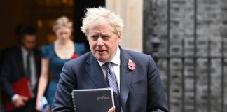 Johnson me plan ambicioz: Të përfundojmë vaksinimin antiCOVID-19 në botë deri në fund të 2022