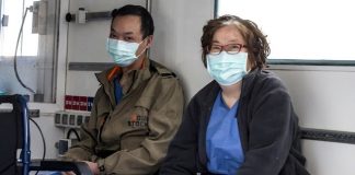 Ky është çifti kinez që futi zyrtarisht koronavirusin në Itali