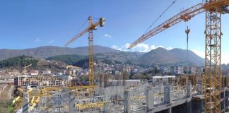 Ahmetaj publikon pamjet nga kantieri i lagjes së re në Kurbin: Për dy muaj do të strehohen 160 familjet e para