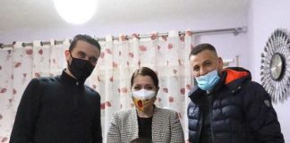 Ministrja Manastirliu publikon foto me dy portierët e njohur: Do të fitojmë finalen e madhe për mandatin e