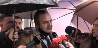 Arrestimi i mjekut Edvin Prifti/ I gjendet blloku ku shënonte emrat e pacientëve dhe paratë e marra!