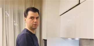Rama ironi me Bashën: Është për t’u admiruar një njeri që gatuan me këpucë të shtunën mbrëma