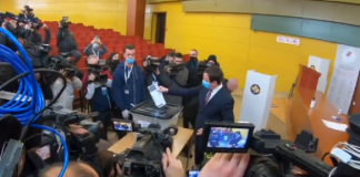 Zgjedhjet, voton Albin Kurti: Sot është ditë e bardhë e ndritshme ashtu siç do të jetë dhe e ardhmja jonë