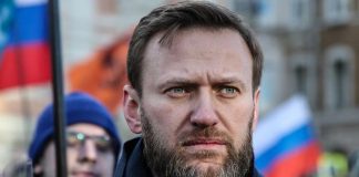 A mundet Navalny ta rrëzojë Vladimir Putin nga pushteti?