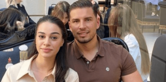 “Është fallxhore, të lidh me pe të zi”/ Komentuesit porositën Saimirin të kishte kujdes, Meri sqaron të vërtetën!