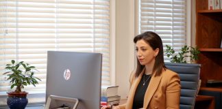 Dita Ndërkombëtare e Grave dhe Vajzave në Shkencë/Ministrja Kushi merr pjesë në aktivitetin solemn kushtuar akademikes së parë shqiptare, Andromaqi Gjergji