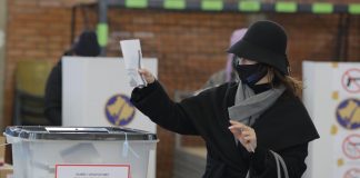 Kosovë/ Mbi 37 për qind e qytetarëve kanë votuar deri në orën 16:00