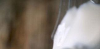 6 mënyra si të përdorni qumështin, për të ‘shpëtuar’ ditën tuaj!