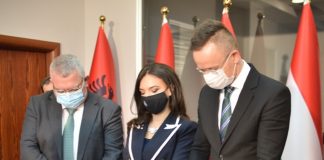 FOTOT/ Spiropali dhe ministri i Jashtëm i Hungarisë inaugurojnë Konsullatën e Nderit të këtij shteti, në Durrës