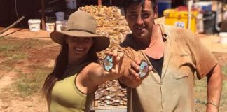 Motër e vëlla bëhen të pasur brenda ditës, gjejnë gurin e çmuar me vlerë marramendëse