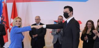 Marrëveshja paszgjedhore PD-LSI, që ëndërron kthimin e ”tepsisë” në një qeveri pa timon