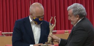 Guvernatori i Puglia-s i jep Çmimin ‘Rrënja e Puglia-s’ kryeministrit Rama