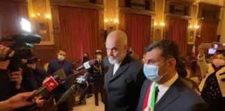 Rama pritet nga kryebashkiaku i Barit: S’ka më kufij fizikë dhe as mendorë me Shqipërisë dhe Italisë