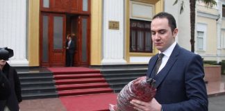 Kazan apo Salianjizim?