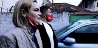 Monika Kryemadhi fushatë në Kamëz me hajdutin e naftës