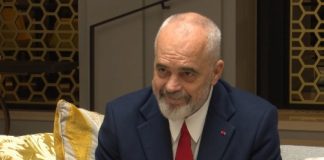 Drekë me Presidentin e Francës/ Rama tregon çfarë u diskutua gjatë takimin