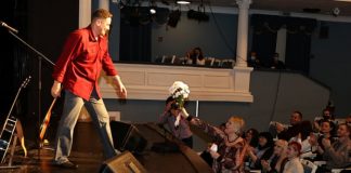 U tallën me protestuesit, Eurovision ndalon këngën e Bjellorusisë