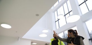 Manastirliu inspekton Pediatrinë e re të Tiranës: Standard i lartë dhe model i spitaleve miqësore për fëmijët