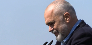 Vaksinimi, Rama: Dita më e bukur e jetës sime politike