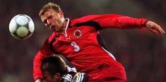 Ish qendërmbrojtësi kuqezi: Jam i kënaqur edhe me një pikë ndaj Anglisë