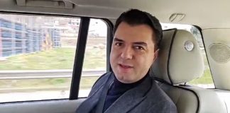 Sforcimi i panelistëve “anormalë” për ta vizatuar Bashën si “lider normal”