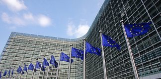 KE: Ashpërsim i kushteve të eksportit të vaksinave jashtë BE