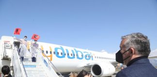 Nisin fluturimet direkte me Dubain, pasagjerët e parë mbërrijnë në Rinas