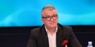 Pse Sali Berisha duket si një lider i shekullit të kaluar