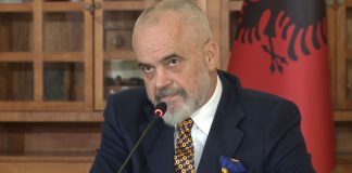 Vaksinimi i Metës, Kryemadhit dhe Bashës/ Rama: Për mua, politikanët të lihen të fundit fare