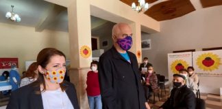 “Të mos bjerë askush viktimë e hijenave dhe kukuvajkave”, Rama dhe Manastirliu nga Berati: Sot nis vaksinimi i gazetarëve të terrenit, nga nesër marrin vaksinën efektivët e policisë!
