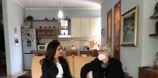 Spiropali takon nënën 95-vjeçare të ish-kryeministrit Bufi: Fill i fortë i lidhjeve të brezave që garanton suksesin e fitores së PS-së