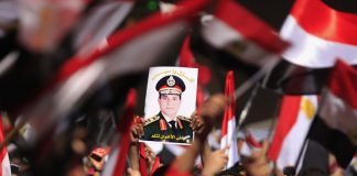 Argument/ A po përsërit historia veten për r egjimin e Sisi-t në Egjipt?