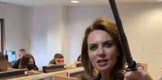 Duma flet nga ‘Byrektorja’ në telefon me një qytetar, por nuk sqaron se nga i ka marrë PD numrat e telefonit të gjithë shqiptarëve