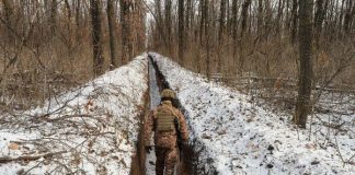 Opinion/ K ërcënimi me l uftë i Kremlinit në Ukrainë: Si duhet të reagojë Perëndimi